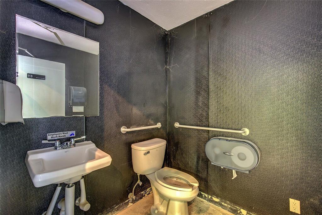 Orig Town Of Commerce - Residential Income