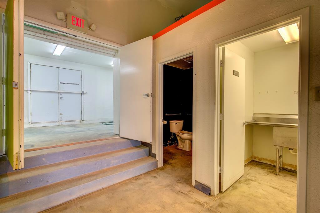 Orig Town Of Commerce - Residential Income