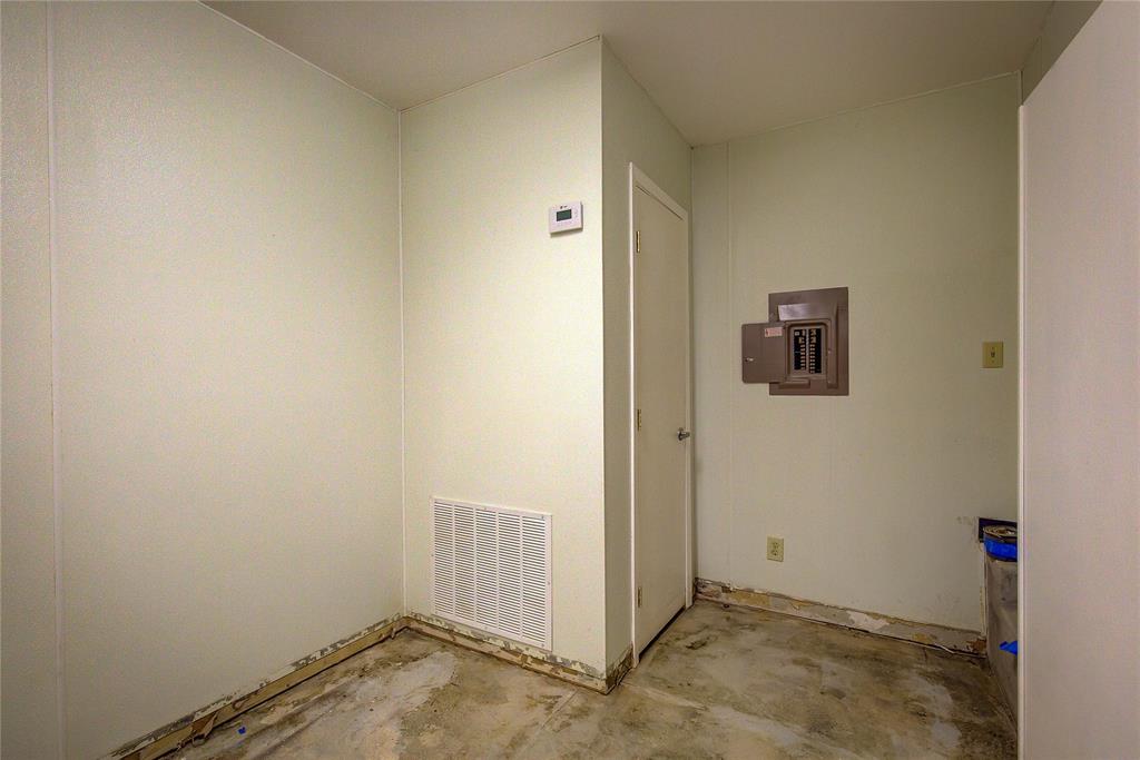 Orig Town Of Commerce - Residential Income