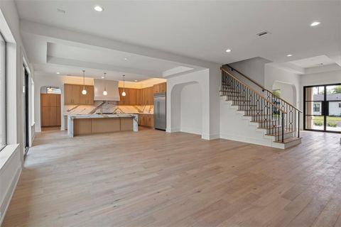 Tiny photo for 5009 Wateka Drive, Dallas, TX 75209 (MLS # 21064929)