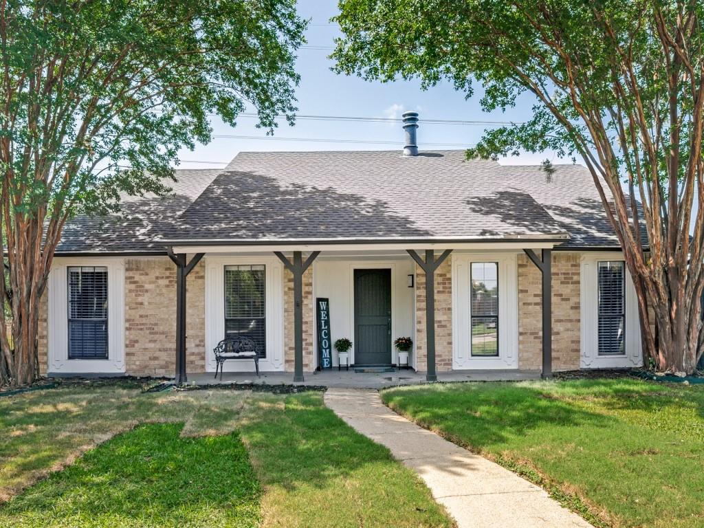2036 Apple Valley Road