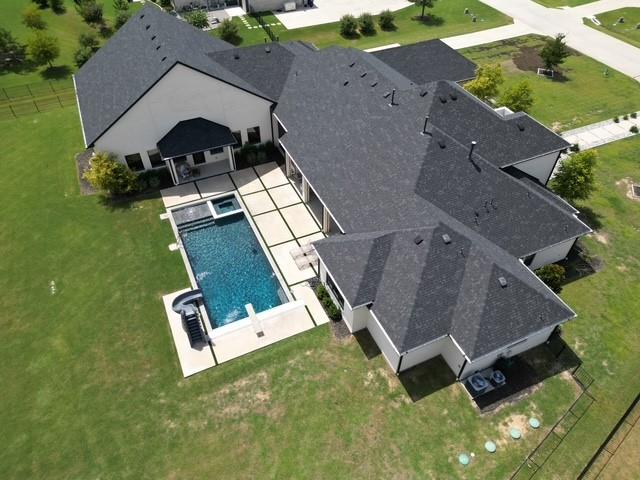 Hidden Creeks Pointe - Residential