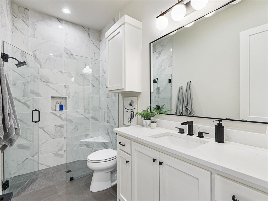 Hidden Creeks Pointe - Residential