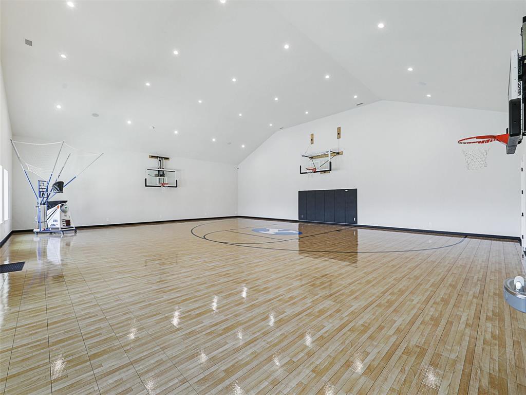 Hidden Creeks Pointe - Residential