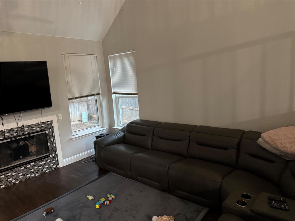 901 Tennison Drive