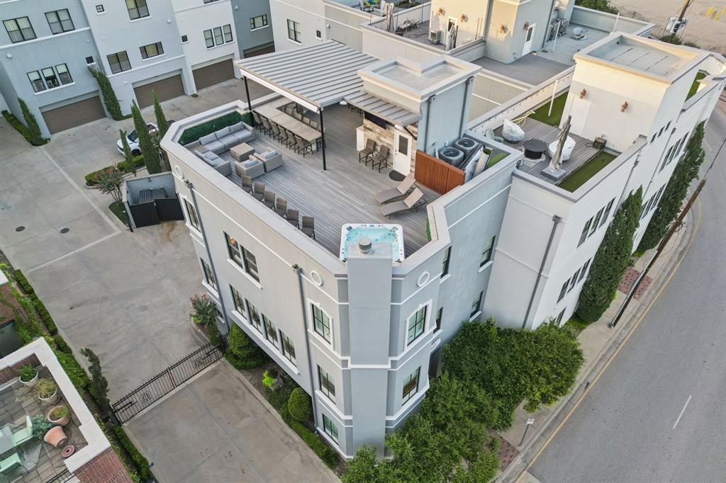 Le Bijou Condo - Residential