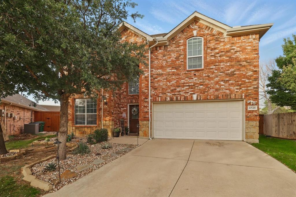 4728 Daisy Leaf Drive