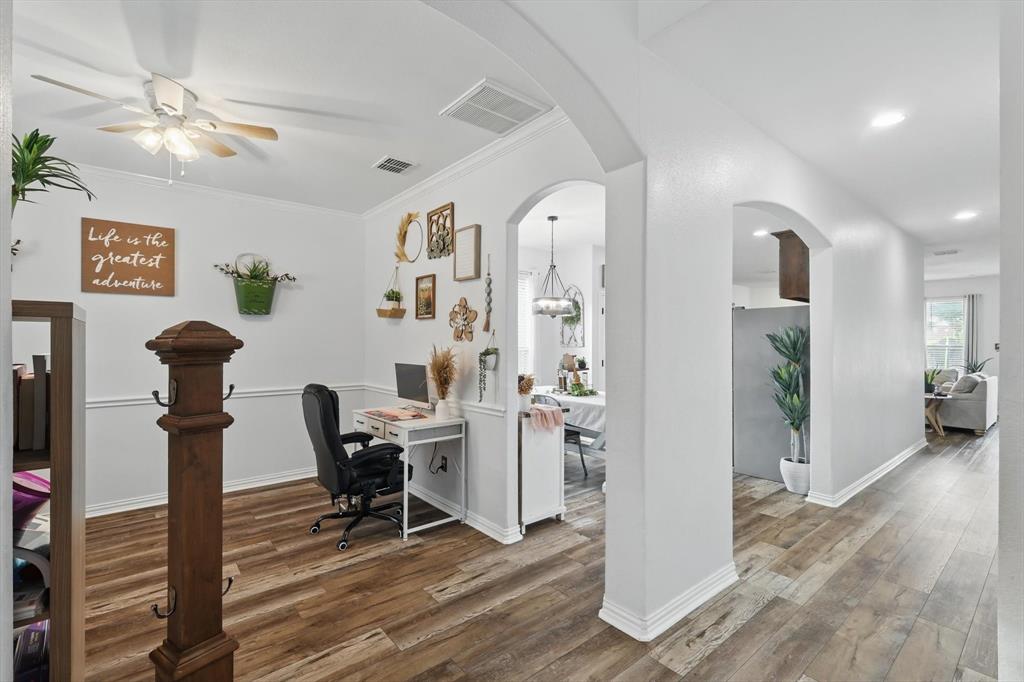 4728 Daisy Leaf Drive