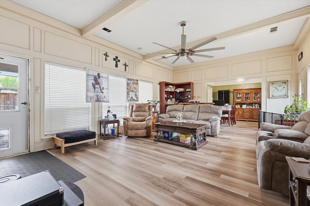 604 S Briarcrest Drive