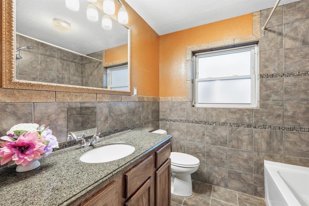 Wilshire Village Add - Residential