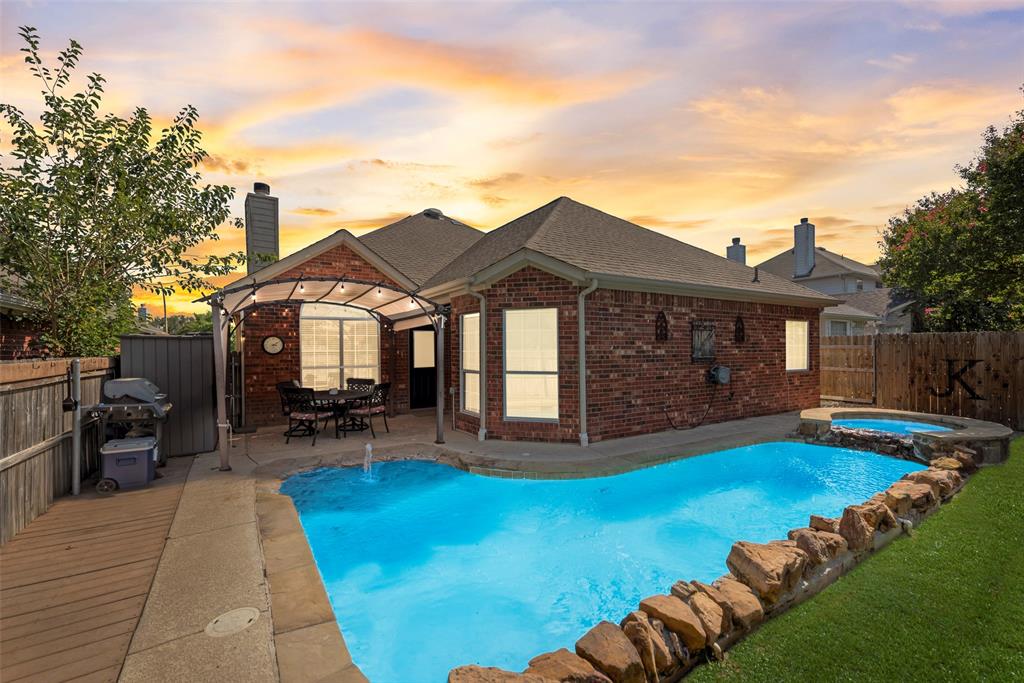 4601 Angelina Way