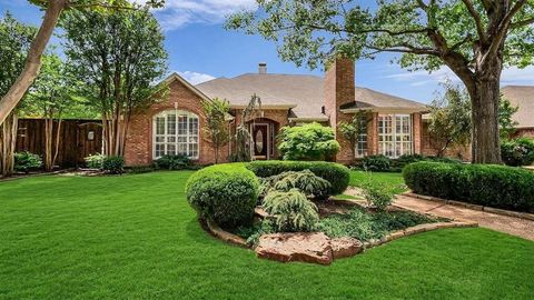 4400 Castleglen Drive Plano TX 75093