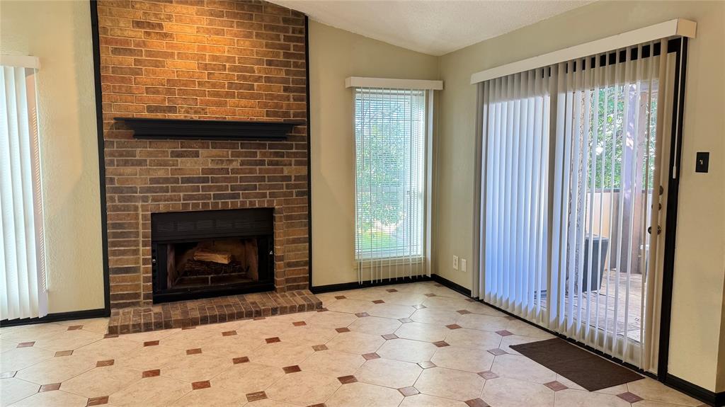 Cloisters Condo The - Residential