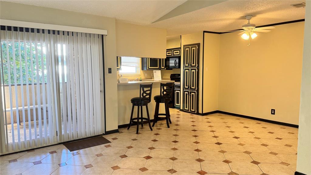 Cloisters Condo The - Residential