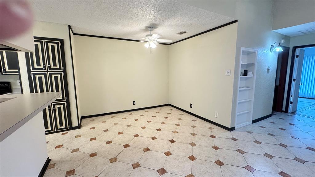 Cloisters Condo The - Residential