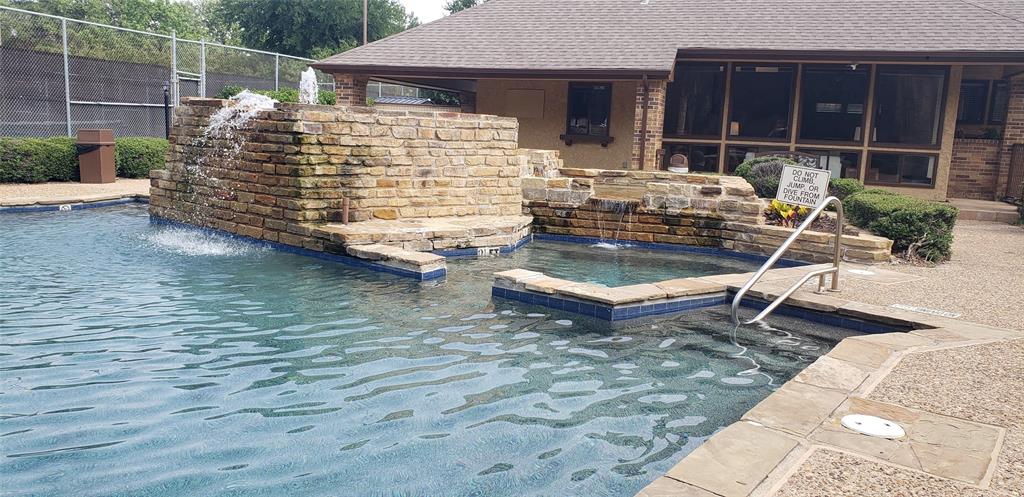 Cloisters Condo The - Residential