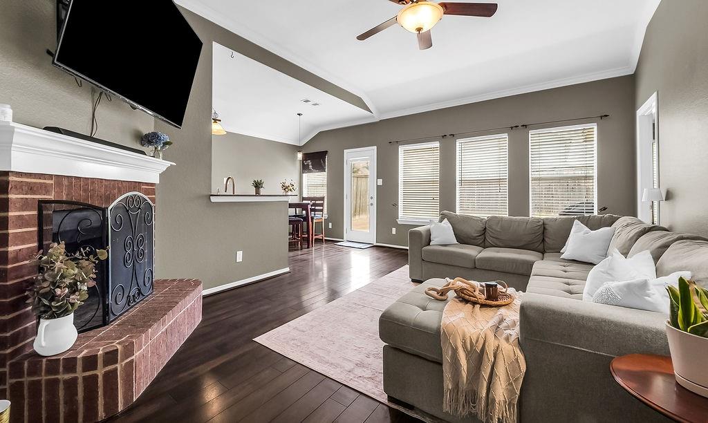 4905 Fox Ridge Lane