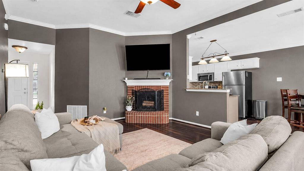 4905 Fox Ridge Lane