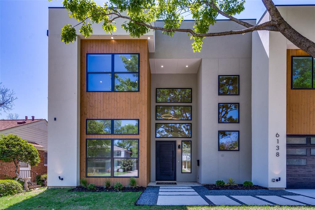 HAL MOSELEYS - Residential