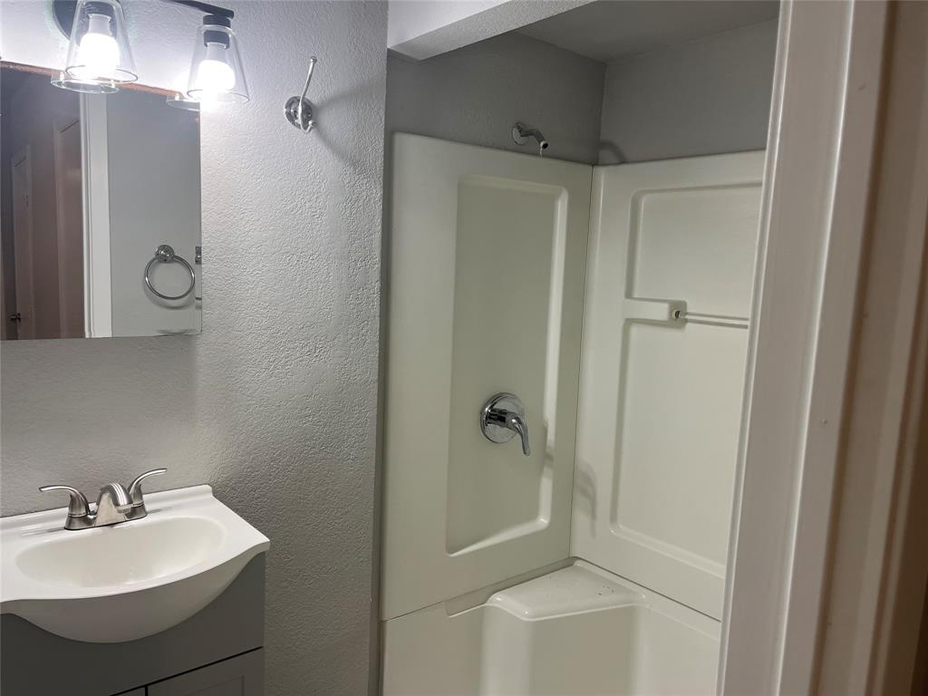 Oak Tree Estates - Residential