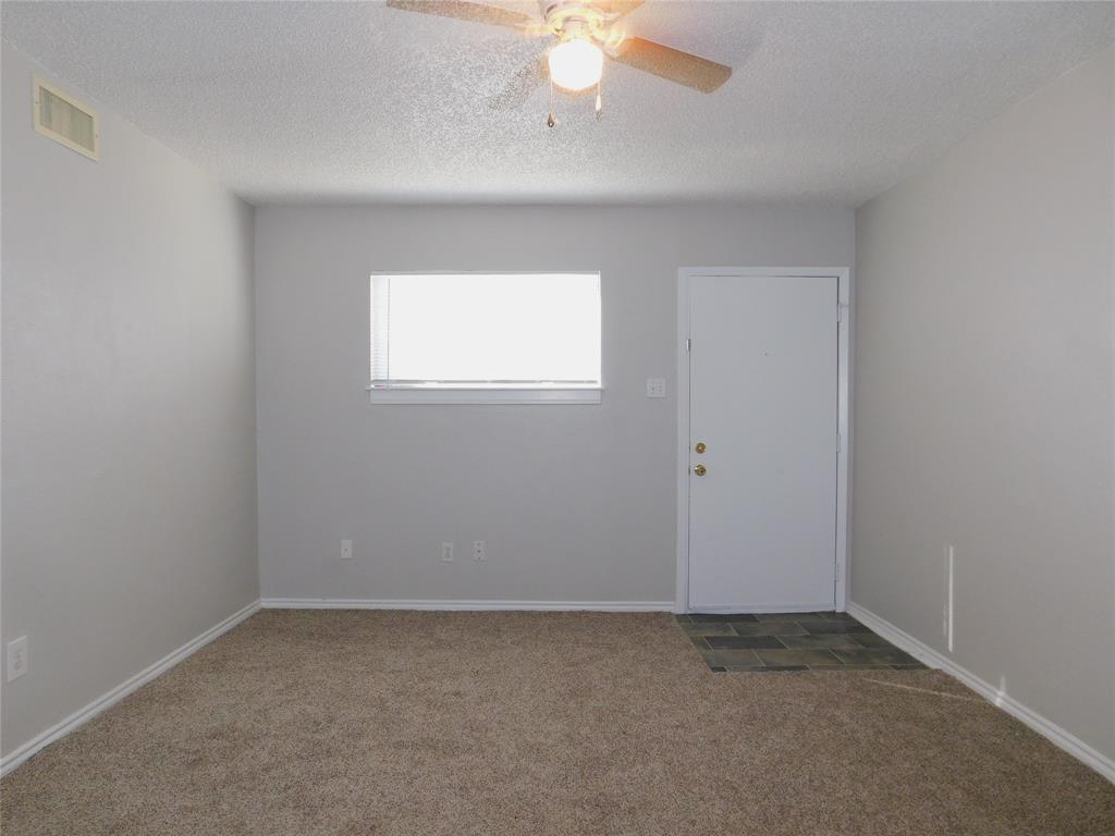 401 Betchan Street 1A