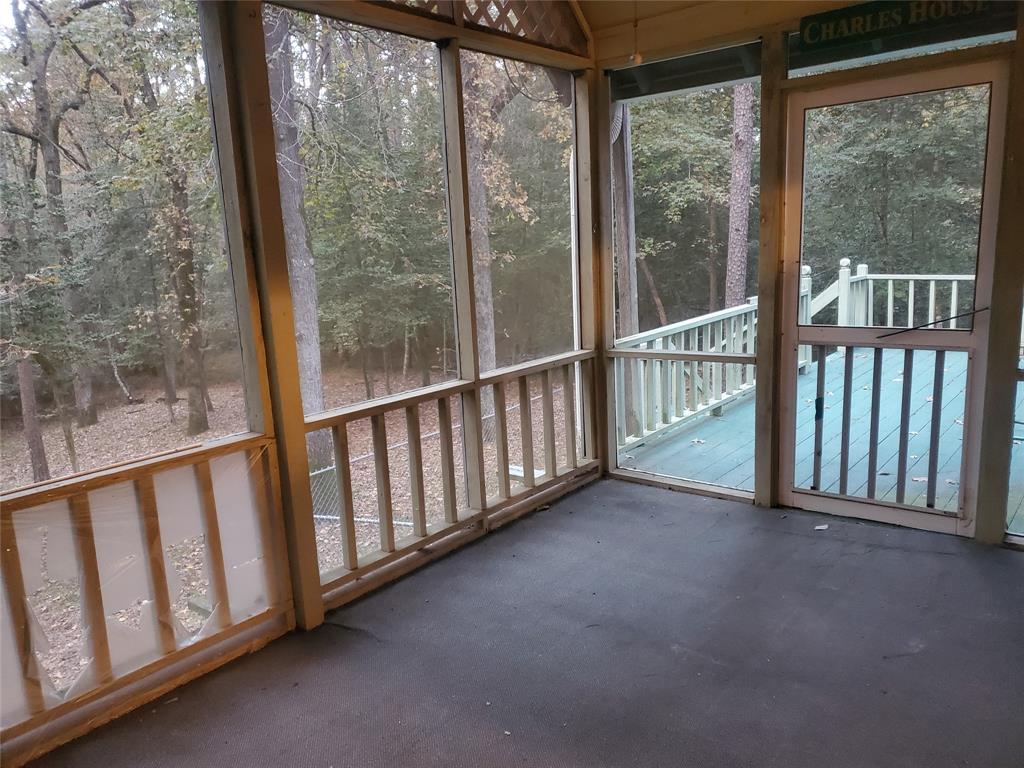 Holly Lake - Residential