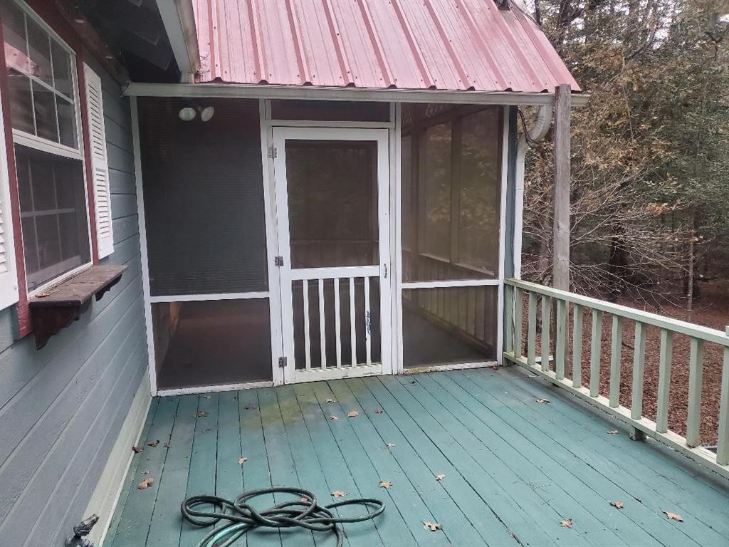 Holly Lake - Residential