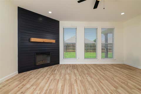 Tiny photo for 66 Lucas Lane, Edgecliff Village, TX 76134 (MLS # 21340243)