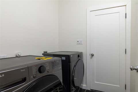 Tiny photo for 66 Lucas Lane, Edgecliff Village, TX 76134 (MLS # 21340243)