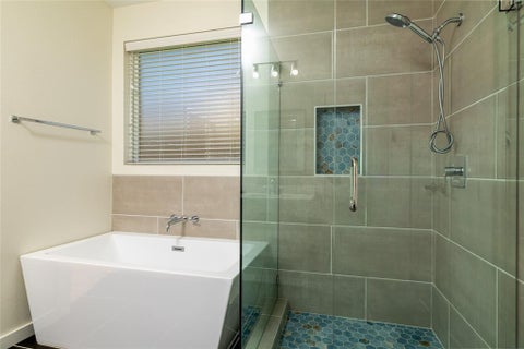 Tiny photo for 66 Lucas Lane, Edgecliff Village, TX 76134 (MLS # 21340243)