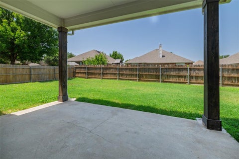 Tiny photo for 66 Lucas Lane, Edgecliff Village, TX 76134 (MLS # 21340243)