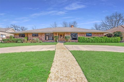 A home in Irving