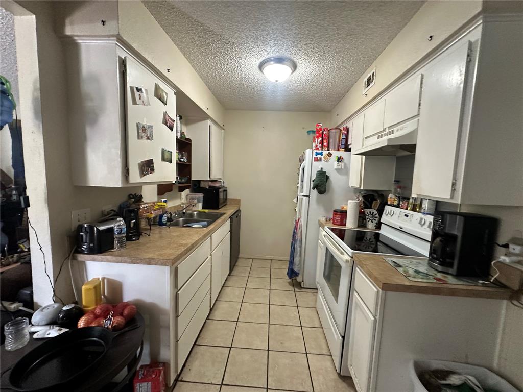 503 W Norwood