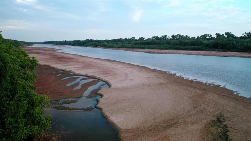The River Star Ranch is 287 +- acres on the banks of the Red River in Montague County. This property is ideal for recreational hunting and fishing, running cattle, or building your dream home. The river frontage combined with wooded terrain creates a habitat for the native wildlife and provides some of the best hunting in north Texas. It is a rare opportunity to find river frontage property in Montague County on the market. Location:
The property is in Ringgold, TX, 30 miles east of Wichita Falls, approximately 100 miles northwest of Dallas-Fort Worth. There is easy access to the property via US HWY 82 and maintained county roads. Land: This 287 +- acre ranch features a combination of open pasture for livestock, wooded terrain, bottom land, and river frontage. The property is fenced and cross fenced on the south side, includes cattle pens, electricity, and a water well. There is a drivable trail through the bottom land that provides access to the riverbank.
