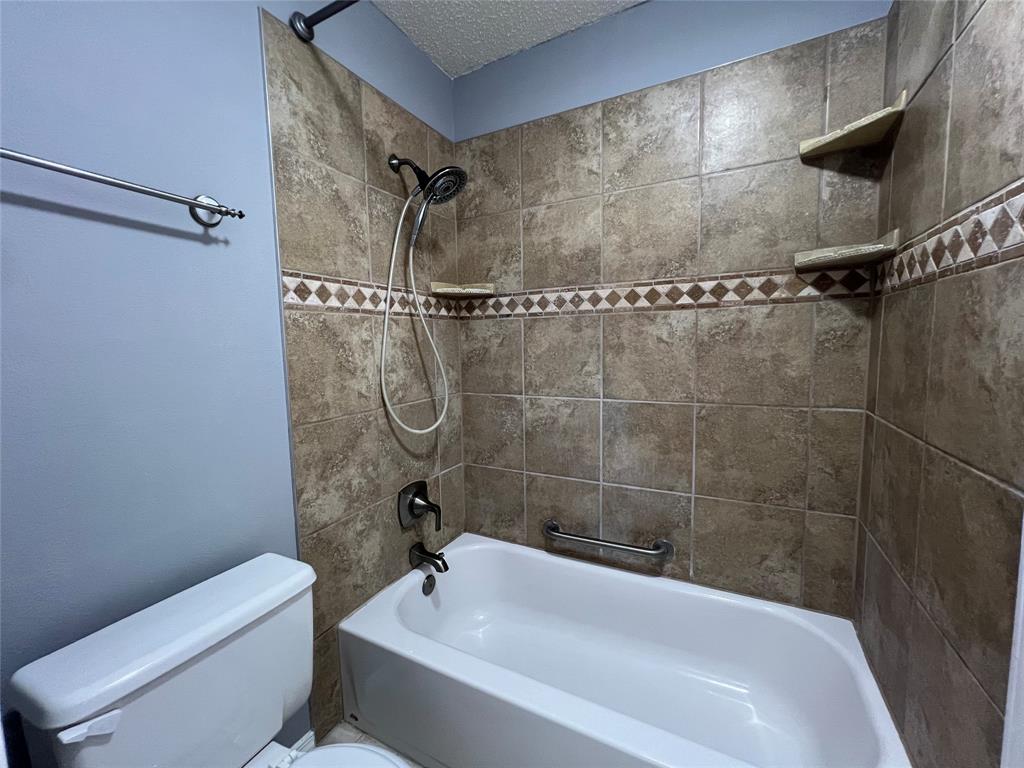 Huntington Village Add - Residential Lease