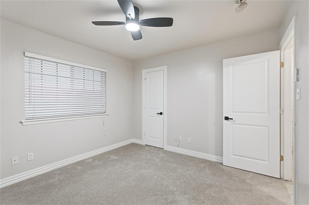 Oaks 01 - Residential