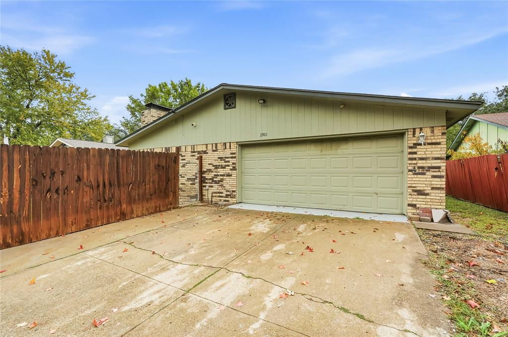 Oaks 01 - Residential