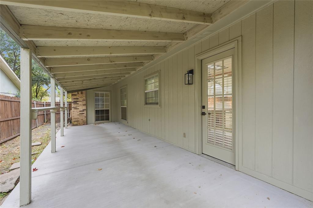 Oaks 01 - Residential