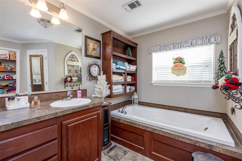 1-TR 40C V ANDERSON 126.6625.91910 PT EXEMPT ACRES - Residential