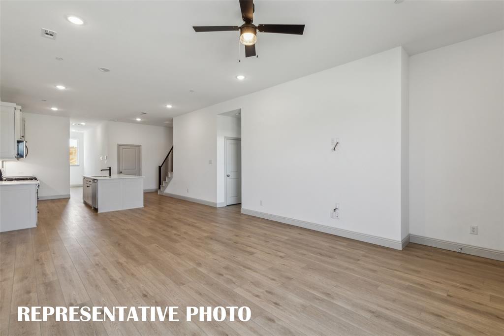 1030 Splitrock Drive