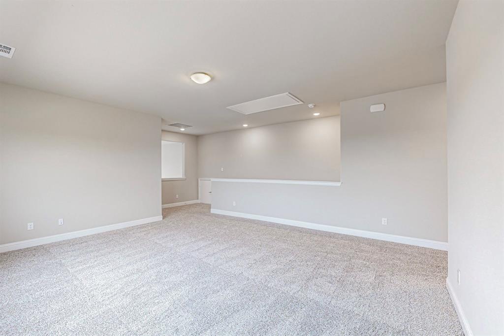 ANACAPRI PHASE 1A - Residential Lease