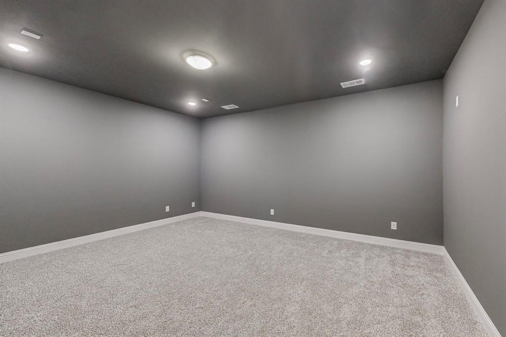 ANACAPRI PHASE 1A - Residential Lease