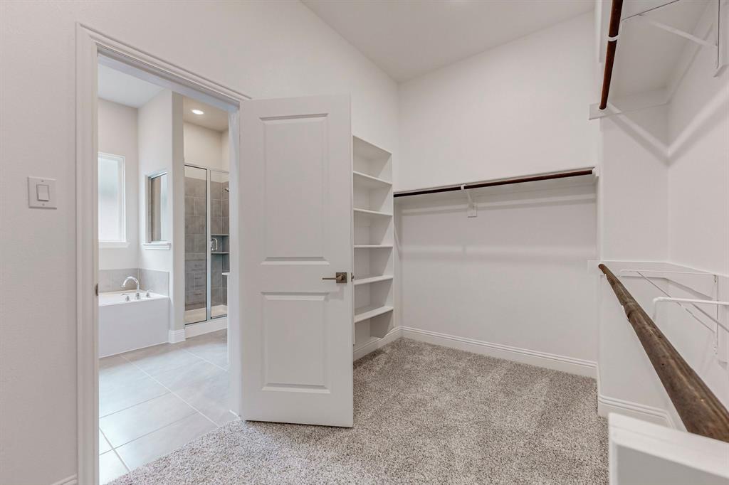 ANACAPRI PHASE 1A - Residential Lease