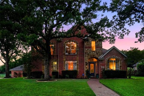 Photo of 1204 Wellington Drive, Keller, TX 76248 (MLS # 21303052)