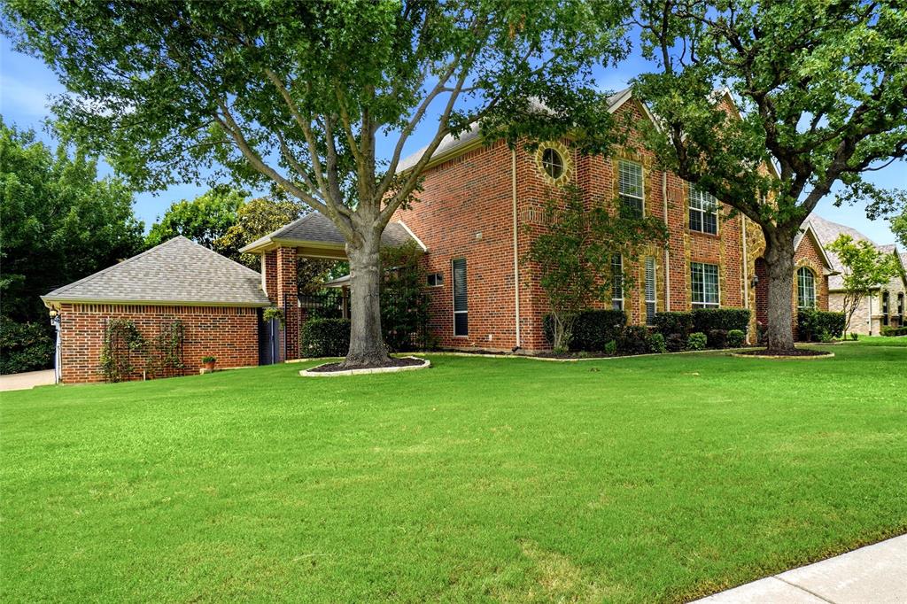 1204 Wellington Drive
