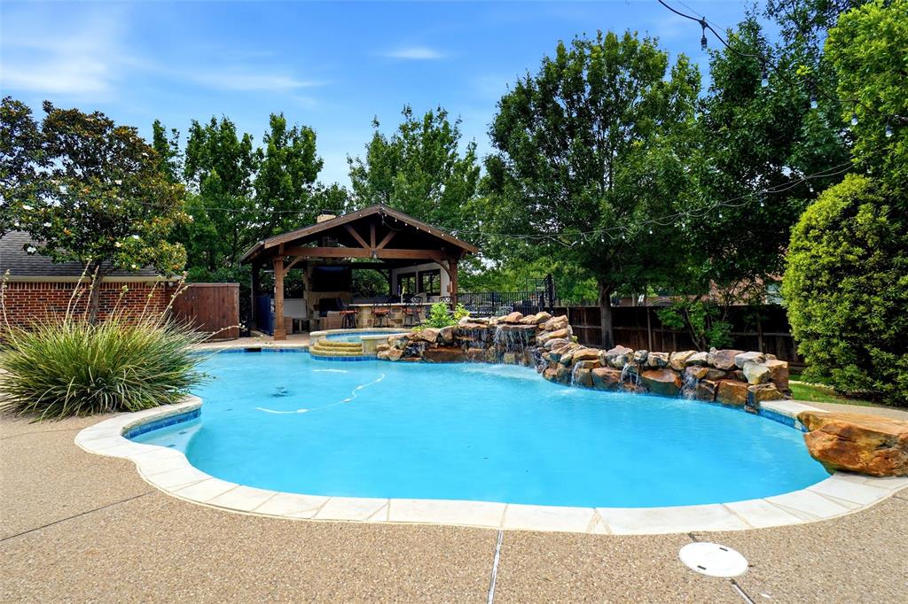 1204 Wellington Drive