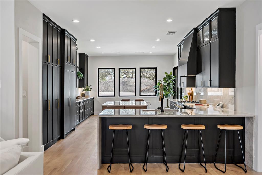 Williams-Caruth Terrace - Residential