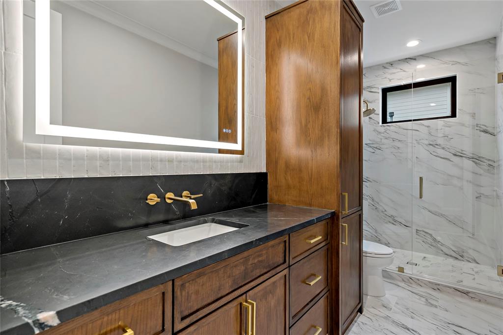 Williams-Caruth Terrace - Residential