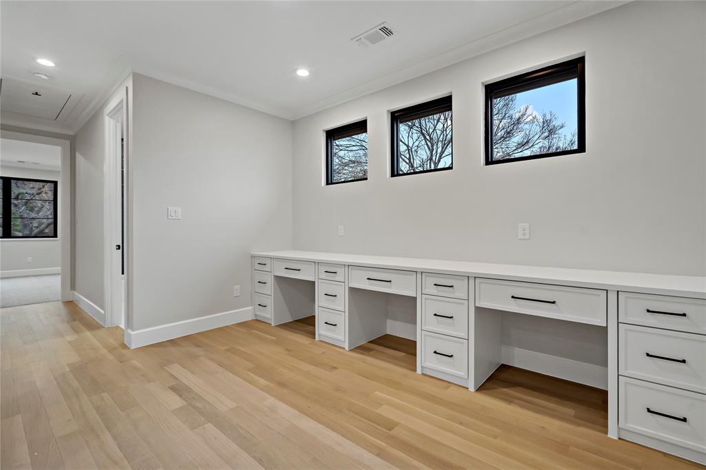 Williams-Caruth Terrace - Residential