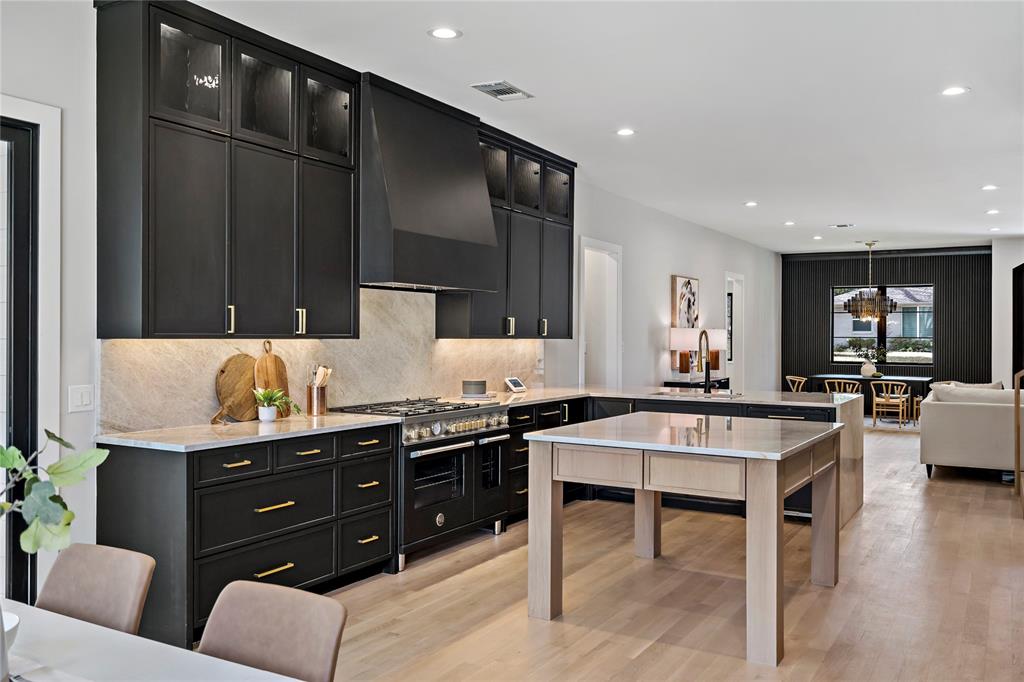 Williams-Caruth Terrace - Residential